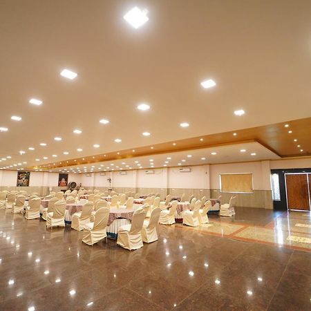 Hotel Ananta Sayana Bhubaneswar Esterno foto