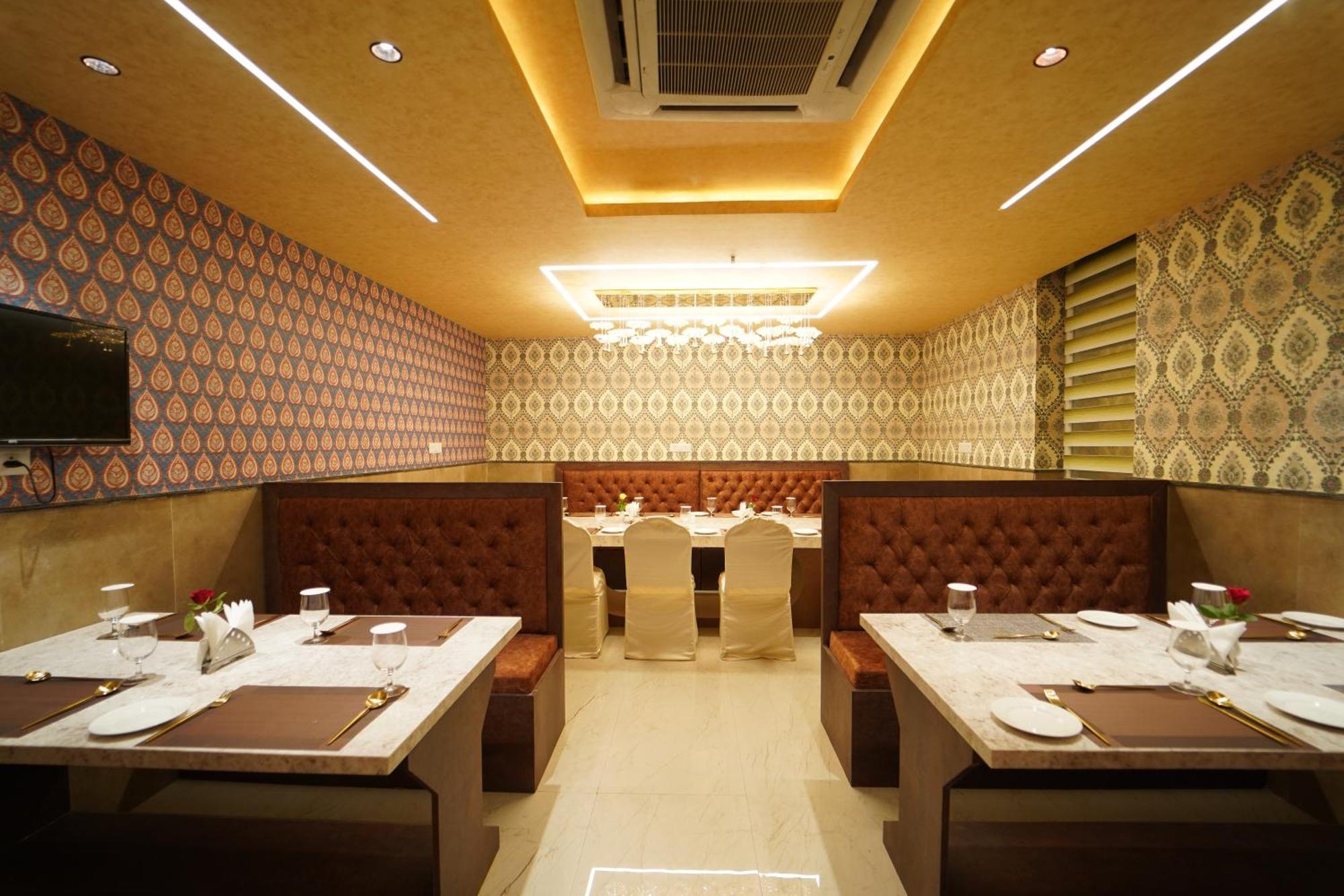 Hotel Ananta Sayana Bhubaneswar Esterno foto