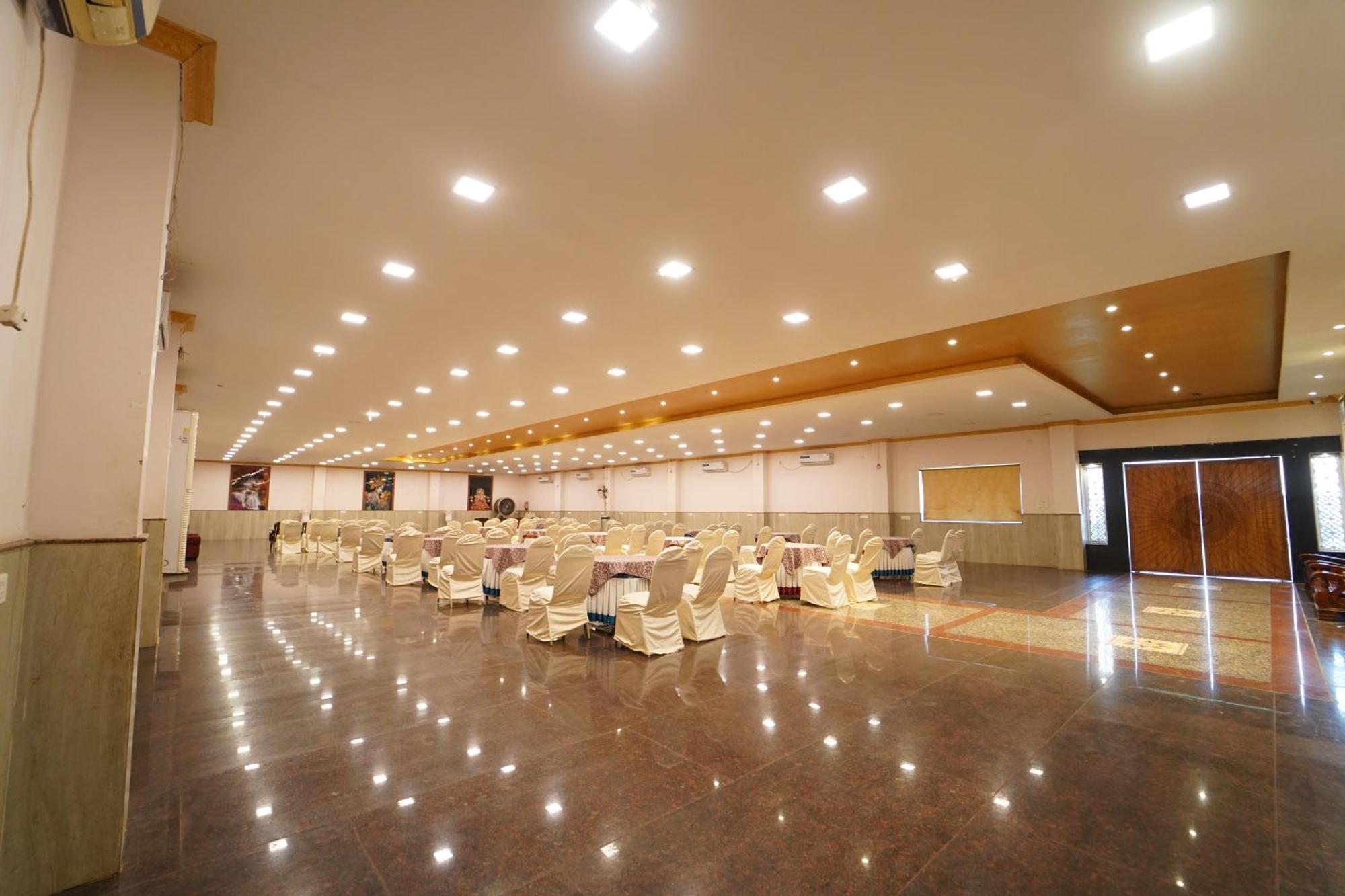 Hotel Ananta Sayana Bhubaneswar Esterno foto