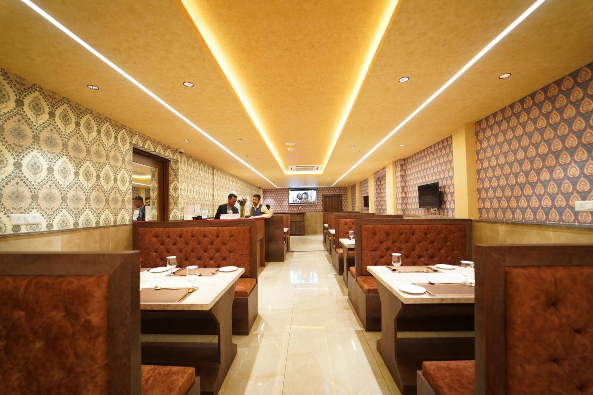 Hotel Ananta Sayana Bhubaneswar Esterno foto