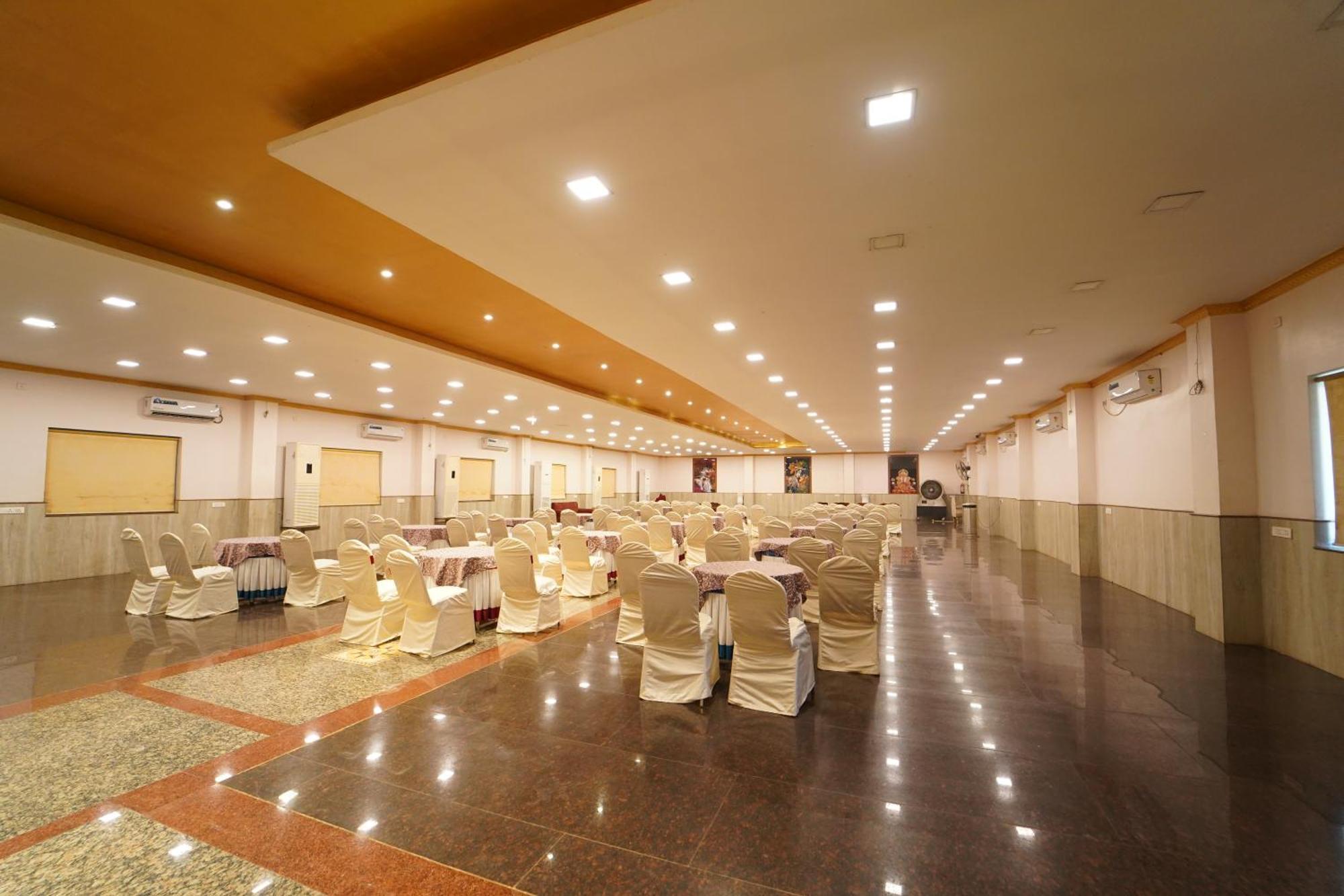 Hotel Ananta Sayana Bhubaneswar Esterno foto
